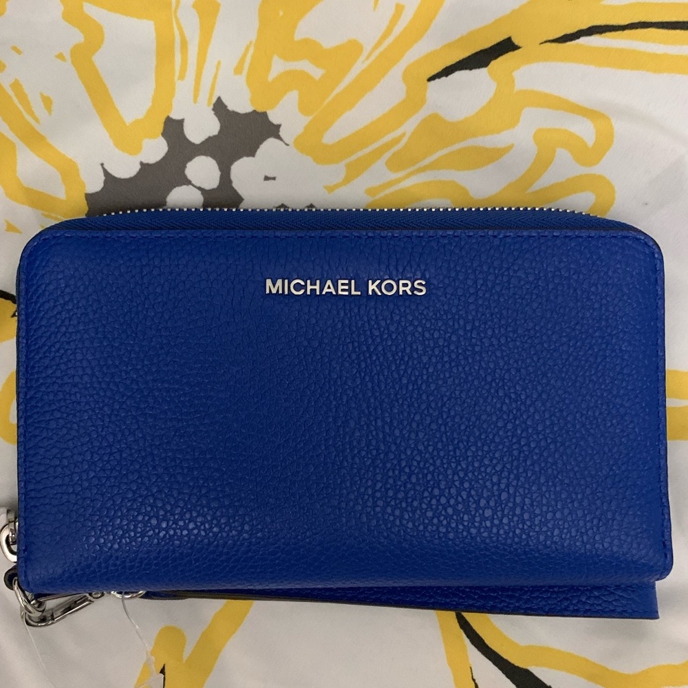 NEW Michael Kors Electric Blue Wallet